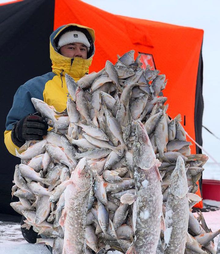 Зимняя рыбалка в Казахстане